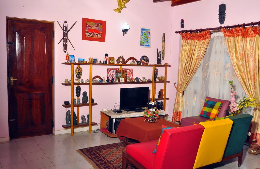 Primrose Inn Kandy Ngoại thất bức ảnh