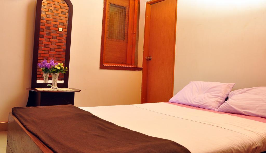 Primrose Inn Kandy Ngoại thất bức ảnh