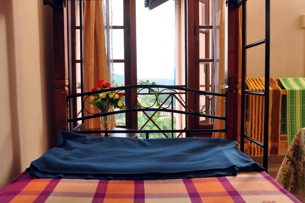 Primrose Inn Kandy Ngoại thất bức ảnh